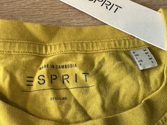 Esprit Men’s T-Shirt Mustard Yellow Size M – NEW TAGS – Short Sleeve Spring