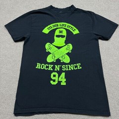 DC Shoes T Shirt Men’s Size S Black Short Sleeve Y2k Skateboarding Graphic Tee