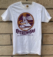 Vintage Patron Ski Pope John Paul II USA October 1979 T Shirt Velva Sheen 1970s