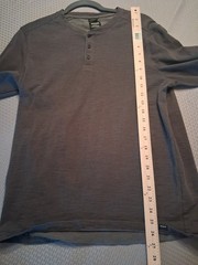 prAna Men’s M Gray Solid Long Sleeve Henley T-Shirt, Standard Fit