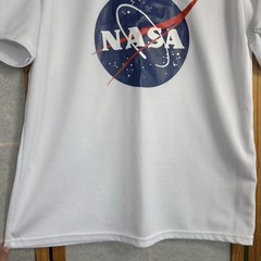 NASA T-shirt Mens Size Large White Space Circle Logo Woof Machi Jersey Retro