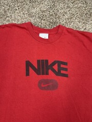 Y2K Nike T-Shirt Men Sz Large Red Essential Logo Spellout Gray Tag – Distressed