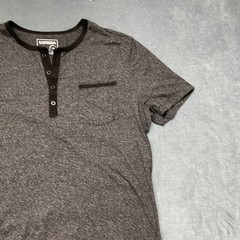 Express Henley Shirt Mens Large Charcoal Gray Short Sleeve Stretch Chest Pocket