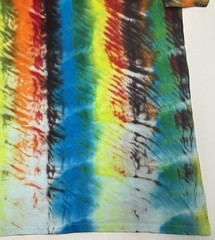Artisan Handmade Tie Dye Adult T-Shirt Size Large Unique Rainbow Design Tee NEW