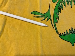 Vintage 1990s HOT TUNA AUSTRALIA Bright Yellow Surf Tee Shirt – Size L 42-44