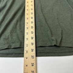 APT 9 Shirt Mens Large Gray Olive Green Premier Flex Crewneck Casual Tee Soft