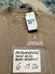 NWT Nike Air Jordan Flight Oversized T-Shirt Khaki & Iced Carmine Men’s Sz M