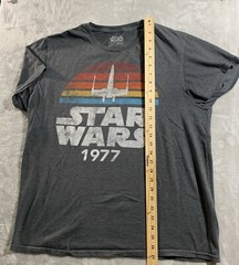 Star Wars 1977 Official Mens T-Shirt Size L