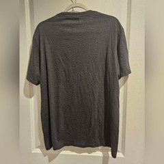 sz L District Perfect Tri Charcoal Grey Penguin Graphic Tee Shirt 45 Years
