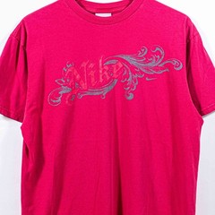 Nike Swoosh Gothic Font Shirt Large Old English Y2K Streetwear Skate Tee