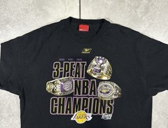Lakers Championship Rings T Shirt REEBOK X-Large Y2K 2002