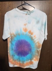 Vtg Shirt single stitch tie dye Love Has No Color alternative medium