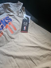 New York Knicks Basketball tshirt. Jalen Brunson size L women