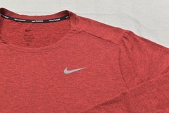 Nike Dri-FIT Men’s XXL Running Shirt Heathered Red Long Sleeve Pullover Perform