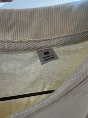 MENS FEAR OF GOD ESSENTIALS TEE CREAM MED SIZE