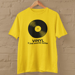 VINYL It sounds better T-SHIRT (Record Collecting LP Album Music Dad Hipster)
