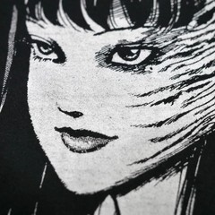 [L] Overseas Exclusive, Not Available in Japan: Junji Ito’s Tomie T-Shirt. B