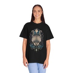 Gothic Beach Lyre Kraken Shell T-Shirt Graphic