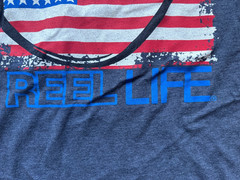 Reel Life USA Flag T-Shirt Blue USA Men’s Medium M Fishing Hook EUC