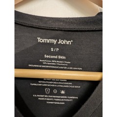 Lot of 5 Tommy John Second Skin Crew Neck Tee Shirts Undershirt Black White