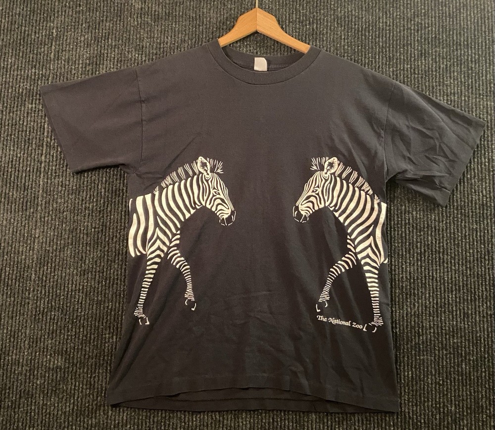 Vintage 1981 The National Zoo Zebra Wraparound T Shirt Size Medium/Large