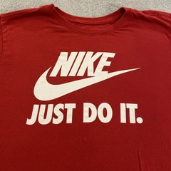 Nike Tee Red Men’s Active Wear Just Do It Swoosh Athletic Workout Gym T-Shirt