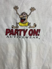 Vintage 90s Help I’ve Fallen Find My Beer White Mens XL Party Funny USA T-Shirt