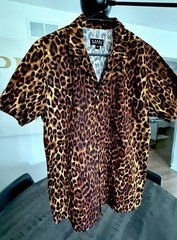 ANIMAL PRINT MEN’S SHIRT SIZE M/NEW WITHOUT TAGS