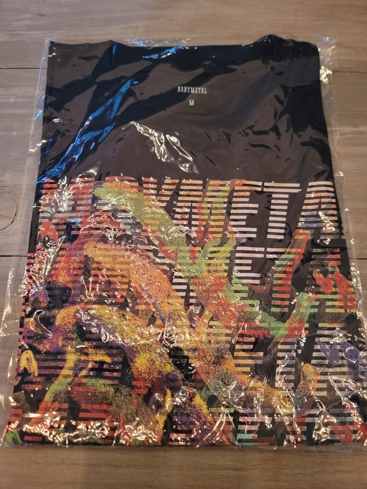 BABYMETAL Trance Fox Shirt T-Shirt Tee Size Medium New Unopened Japan Tour