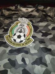 🇲🇽 Mexican National Team Camo Shirt. Size Med. FREE SHIPPING!⚡️