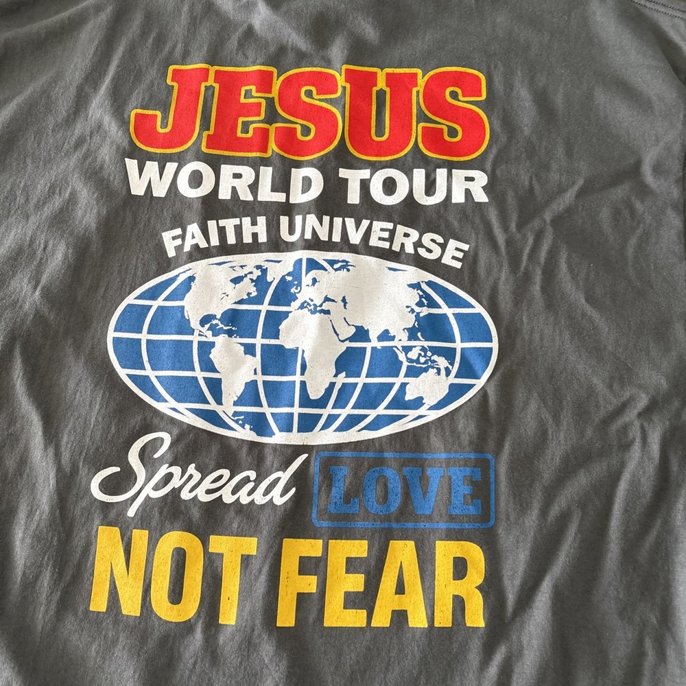 Jesus World Tour T-Shirt Size 3XL Gray short slv cotton Spread Love Not Fear