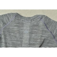 Lululemon Metal Vent Tech 1.0 Striped Black White Long Sleeve Tee Shirt Size 8