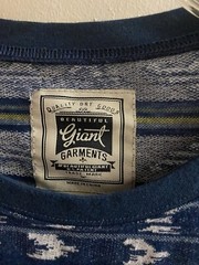 Beautiful Giant Garments Men’s T Shirt Blue White Stripe Print L Large Chest 40”