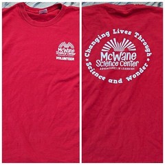 McWane Science Center Volunteer SHIRT (Large) Downtown Birmingham Alabama AL Red
