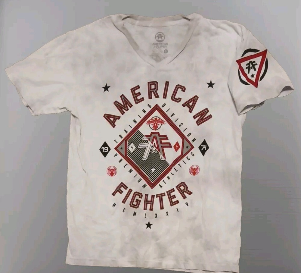 American Fighter XL Graphic V-neck Shirt White With Crystal Wash Men’s