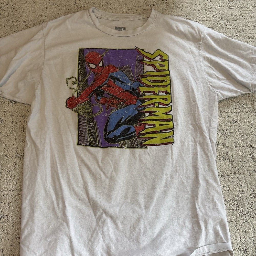 Spider-Man Graphic T-Shirt White Marvel Tee Size XL Men’s Comic Print