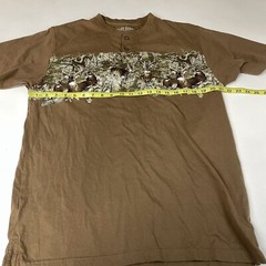 Vintage Bluff Creek Outfitters Men’s Graphic Tshirt Medium Casual Formal Deer