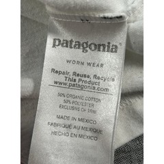 Patagonia P-6 Logo Shirt Mens Medium Slim Fit White Short Sleeve Crew 39061