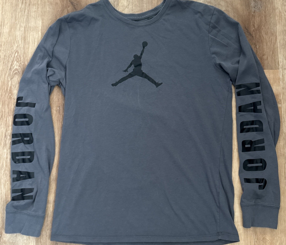 Vintage Nike Long Sleeve Shirt Air Jordan Flight Jump man Size Medium Gray
