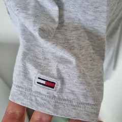 Tommy Hilfiger Jeans T-Shirt Large Graphic Print Grey