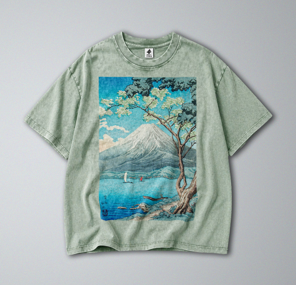 100% Cotton Tee – Unisex Retro Oversized Fit – Japan’s iconic Mt Fuji Landscape