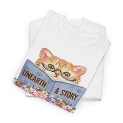 KIDS Bookish Cat Lady Summer Reading Story Lover Gift Women Graphic Tee