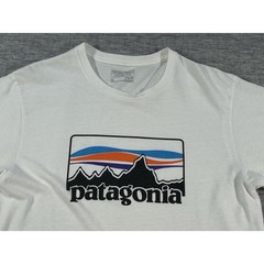Patagonia P-6 Logo Shirt Mens Medium Slim Fit White Short Sleeve Crew 39061
