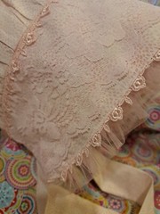 Bonnet, 21″ front from earlobe to earlobe. cosplay, tie youth to small adult.