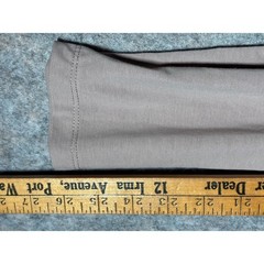 Cuts Henley Curvew-Hem Long Sleeve Shirt Mens XL Tan Stretch Casual Top