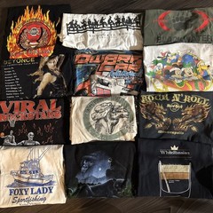 Random 20 for $180 Vintage/Modern Graphic TShirt Bundle! Message your size!