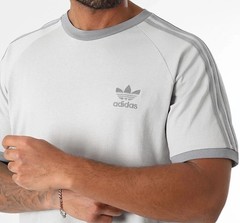 ADIDAS ORIGINALS 3-STRIPES CALIFORNIA TREFOIL SHIRT JN7016 Gray Men’s 2XL NWT