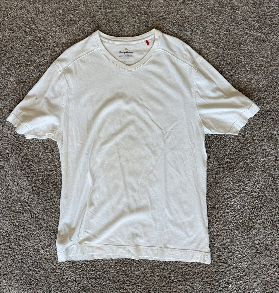 Tommy Bahama Jeans Men’s Modern Fit V-Neck Short Sleeve Cotton Knit Tee L