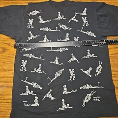 Fashion Victim Skeletons XL T-Shirt Vtg Single Stitch Made In Usa Glows IN Dark