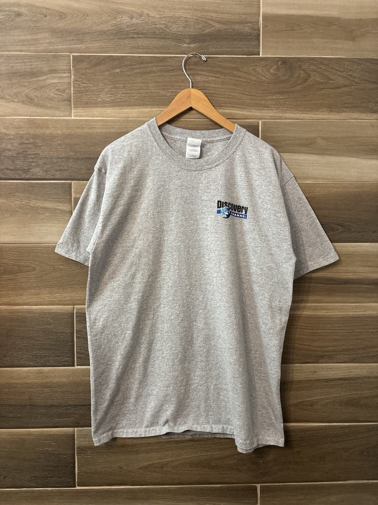 Vintage Discovery Channel TV Promo Grey Graphic T Shirt Size Large 90s Y2K Logo